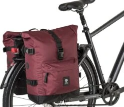AGU Trend H2O Roll-Top Dubbele Fietstas Urban Rood - 28 L -BASIL Verkoop 1200x1028 1