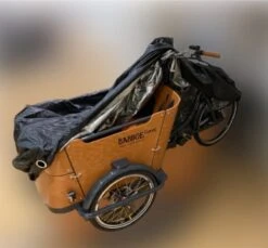 Luxe Bakfietshoes | 3-wieler | Waterdicht | Bakfiets Hoes | Geschikt Voor O.a. Babboe Curve/Big/Pro, Troy, Vogue, Terra, Cangoo | Geschikt Voor Met En Zonder Tent/huif -BASIL Verkoop 1200x1111 4