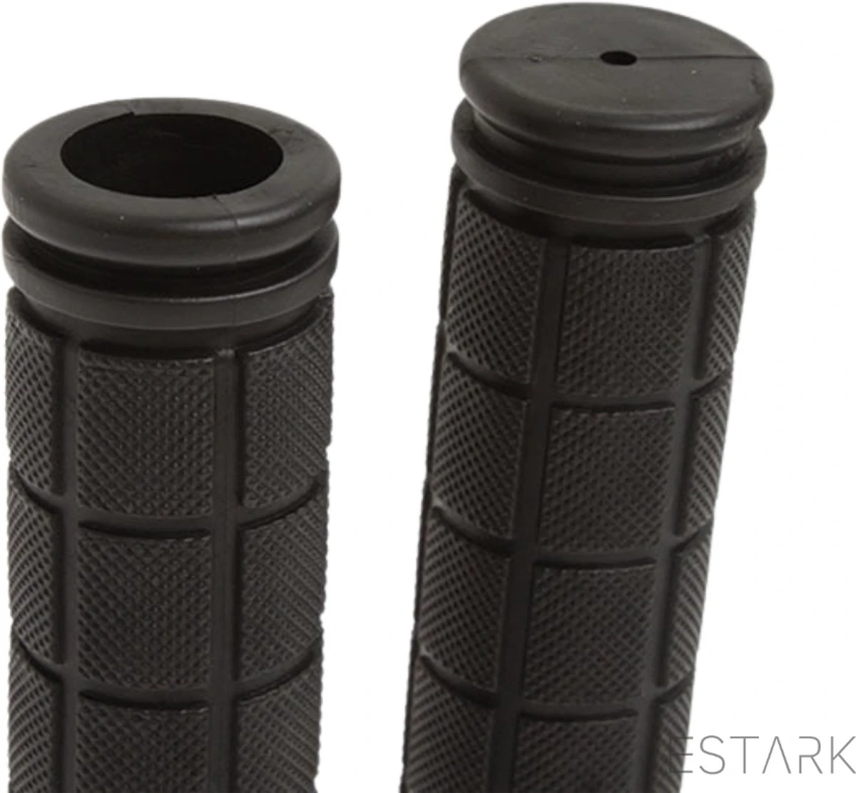 Merkloos ESTARK® - Fietshandvatten - Handvatten - Universeel - Fiets – Mountainbike – Professioneel - Grips - Extra Grip – Fietshandvaten -Handvaten - Handig Te Monteren - Anti-slip – Fietsen – Stuur – Bikegrips – Stevig - Rubber Zwart - (R-zwa) 4 Merkloos ESTARK® - Fietshandvatten - Handvatten - Universeel - Fiets – Mountainbike – Professioneel - Grips - Extra Grip – Fietshandvaten -Handvaten - Handig Te Monteren - Anti-slip – Fietsen – Stuur – Bikegrips – Stevig - Rubber Zwart - (R-zwa) - Afbeelding 4