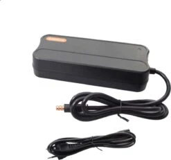 Bafang Acculader - Elektrische Fietsoplader - 3A - 43V - 1 Pins 5 Bafang Acculader - Elektrische Fietsoplader - 3A - 43V - 1 Pins -BASIL Verkoop 1200x1120 7