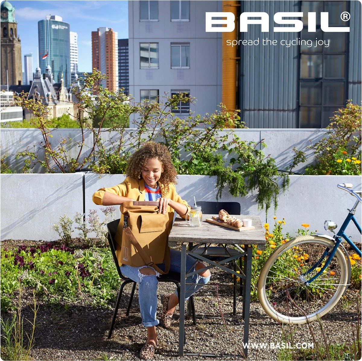 Basil City Fietsshopper - Enkele Fietstas - Camel Bruin - 16 Liter 14 Basil City Fietsshopper - Enkele Fietstas - Camel Bruin - 16 Liter - Afbeelding 14