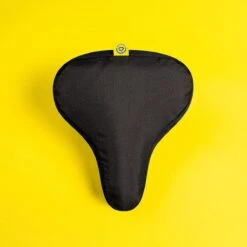 Sunny Bum Zadelhoes, Fietszadel Dames En Heren, Waterdicht En Comfortabel, Incl. Fietsslot En Veiligheidskabel, Dubbelzijdig Zadel Met Schapenvacht -BASIL Verkoop 1200x1200 1374