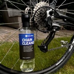 Velorest Chain Cleaner - 2 X 500ml - Fietsketting Reiniger Set - Ketting Reiniger Fiets - Chain Cleaner - Kettingreiniger Vloeistof - Ketting Ontvetter - Langdurige Bescherming -BASIL Verkoop 1200x1200 1921