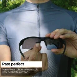 BBB Cycling Impress Reader PH Fietsbril - Wielrenbril Op Sterkte - Meekleurende Lens - Leesgedeelte +2.0 - Mat Zwart - BSG-59PH -BASIL Verkoop 1200x1200 1989