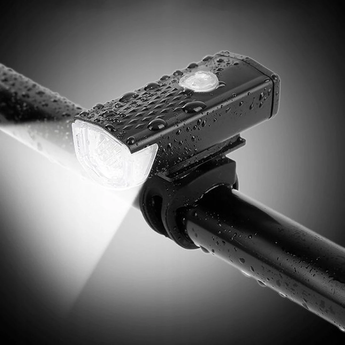 Merkloos LED Fietsverlichting Set - Fietslamp USB Oplaadbaar - Fietslampjes Voorlicht & Achterlicht - Nederlandse Handleiding - Waterdicht – Zwart 3 Merkloos LED Fietsverlichting Set - Fietslamp USB Oplaadbaar - Fietslampjes Voorlicht & Achterlicht - Nederlandse Handleiding - Waterdicht – Zwart - Afbeelding 3