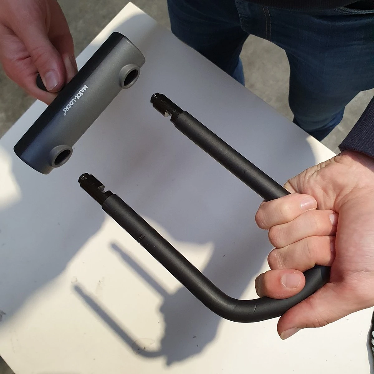 Maxx-Locks Huntly Beugelslot - Fietsslot ART 2 - 20cm - Zwart 7 Maxx-Locks Huntly Beugelslot - Fietsslot ART 2 - 20cm - Zwart - Afbeelding 7