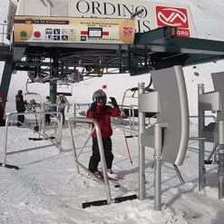 Multisport Helm Cover - ONE SIZE & ONE FITS ALL - Dierenhelm / Geschikt Voor Skihelm Motorhelm Fietshelm En Nog Veel Meer. Helm Decoratie Voor Kinderen En Volwassenen -BASIL Verkoop 1200x1200 863