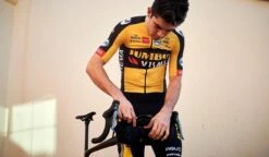 AGU Roll Bag Stuurtas Venture - Zwart - 1,5 L - Bikepacking 13 AGU Roll Bag Stuurtas Venture - Zwart - 1,5 L - Bikepacking -BASIL Verkoop 1200x700