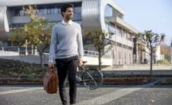 New Looxs Cali Laptoptas Fietstas - Leer - 15 Inch Laptopvak - 17 Liter - Cognac 17 New Looxs Cali Laptoptas Fietstas - Leer - 15 Inch Laptopvak - 17 Liter - Cognac -BASIL Verkoop 1200x727