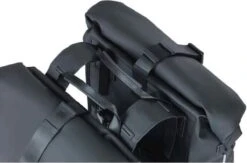 Basil SoHo Dubbele Fietstas Nordlicht - Mosgroen - 41 Liter -BASIL Verkoop 1200x792 1