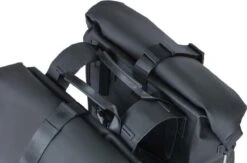 Basil SoHo Dubbele Fietstas Nordlicht - Zwart - 41 Liter -BASIL Verkoop 1200x793 4