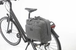 New Looxs Nova Postino Enkele Fietstas - Afneembaar - 15 Inch Laptopvak - 18 Liter - Grijs -BASIL Verkoop 1200x799 56