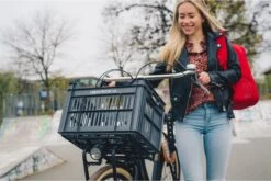 Gerecyclede Fietskrat Urban Proof 30 Liter - Donkerblauw -BASIL Verkoop 1200x803 12