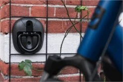 AXA Muuranker Vloeranker - ART 4 Keurmerk - Anker Voor Fietsen En Scooters - Zwart -BASIL Verkoop 1200x803 2