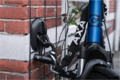 AXA Muuranker Vloeranker - ART 4 Keurmerk - Anker Voor Fietsen En Scooters - Zwart -BASIL Verkoop 1200x803 3