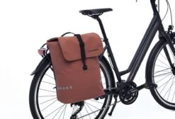 New Looxs Odense Backpack Fietsrugzak - 15 Inch Laptopvak - 18 Liter - Roestbruin -BASIL Verkoop 1200x815