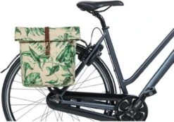 Basil Bloom Field Dubbele Fietstas - 28-35 Liter - Geel 17 Basil Bloom Field Dubbele Fietstas - 28-35 Liter - Geel -BASIL Verkoop 1200x840 3