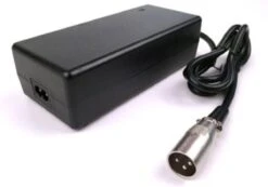 Universele Fietsaccu Lader - Elektrische Fietsoplader - 36V - 2A - Met XLR 3 Pins Stekker -BASIL Verkoop 1200x842 7