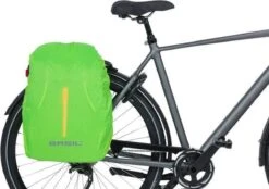 Basil B-Safe Commuter Fietsrugzak Nordlicht - Voor 15,6inch Laptop - Groen - 18 Liter 34 Basil B-Safe Commuter Fietsrugzak Nordlicht - Voor 15,6inch Laptop - Groen - 18 Liter -BASIL Verkoop 1200x845 4