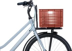 Basil Fietskrat M - Medium - 29.5 Liter - Rood 11 Basil Fietskrat M - Medium - 29.5 Liter - Rood -BASIL Verkoop 1200x851 1