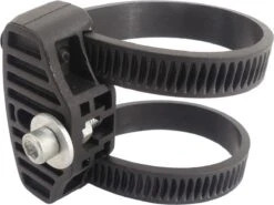 Ringslot Axa Defender Zwart + Ringslot Bevestigingsset Flexmount 9 Ringslot Axa Defender Zwart + Ringslot Bevestigingsset Flexmount -BASIL Verkoop 1200x899 9