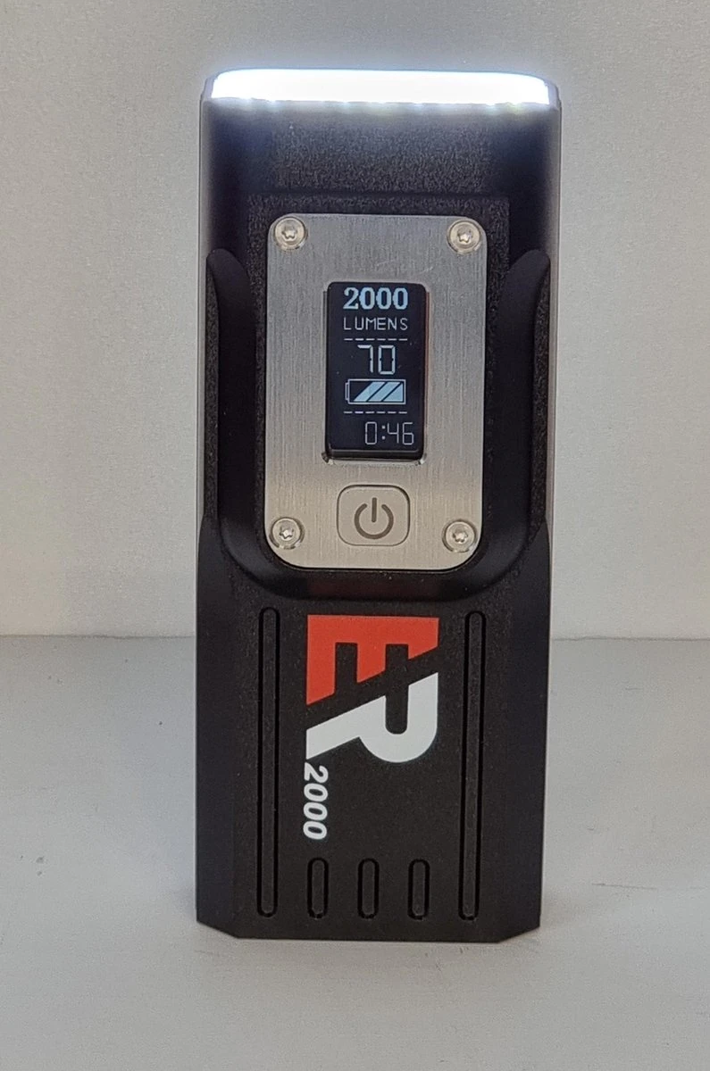 ER-2000 - Fietslicht - Fietsverlichting LED & USB Oplaadbaar - Powerbank 10.000 MAh - Fietslamp Racefiets & MTB - 2.000 Lumen 4 ER-2000 - Fietslicht - Fietsverlichting LED & USB Oplaadbaar - Powerbank 10.000 MAh - Fietslamp Racefiets & MTB - 2.000 Lumen - Afbeelding 4