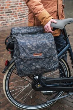 New Looxs Forest Joli Dubbele Fietstas - 37 Liter - Antraciet -BASIL Verkoop 802x1200 3