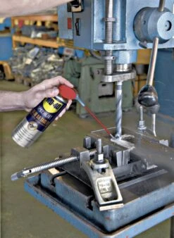 WD-40 Specialist® Boor- & Snijolie - 400ml - Smeerolie - Smeermiddel - Verlengt Levensduur Van Boor- En Snijgereedschap 11 WD-40 Specialist® Boor- & Snijolie - 400ml - Smeerolie - Smeermiddel - Verlengt Levensduur Van Boor- En Snijgereedschap -BASIL Verkoop 876x1200 7