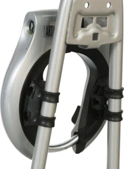 Axa Solid Ringslot Zwart + Axa Flex Mount Bevestiging Zwart -BASIL Verkoop 880x1200 1