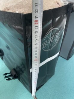 BayNL- Waterdicht - Dubbele - Bisonyl - Fietstas- Reflectoren - Zwart – 34cmX16.2cmX32cm=35 Liter -BASIL Verkoop 899x1200 11