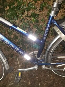 Reflecterende Stickers Set 10 St (6 Cm Lang / 3 Cm Breed) - Klasse 1 - Fiets, Aanhangwagen, Paaltjes,... -BASIL Verkoop 899x1200 29