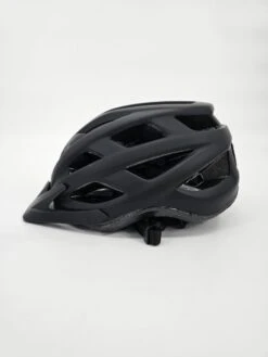 One Bikeparts® Fietshelm | Kleur Mat Zwart | Volwassenen | Lichtgewicht | 19 Ventilatie Gaten | Maat M/L Verstelbaar Tussen 58-62 Cm | Gecertificeerde Fietshelm Voor Volwassen | MTB Fietshelm | Geschenkdoos | Fietshelm Dames - Heren | Luxe Verpakking -BASIL Verkoop 900x1200 39