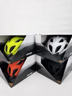 One Bikeparts® Fietshelm | Kleur Mat Zwart | Volwassenen | Lichtgewicht | 19 Ventilatie Gaten | Maat M/L Verstelbaar Tussen 58-62 Cm | Gecertificeerde Fietshelm Voor Volwassen | MTB Fietshelm | Geschenkdoos | Fietshelm Dames - Heren | Luxe Verpakking -BASIL Verkoop 900x1200 42