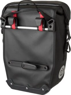 AGU Clean Enkele Fietstas Shelter Medium - Zwart - 17 L - Waterdicht - KLICKfix Module Rail -BASIL Verkoop 902x1200